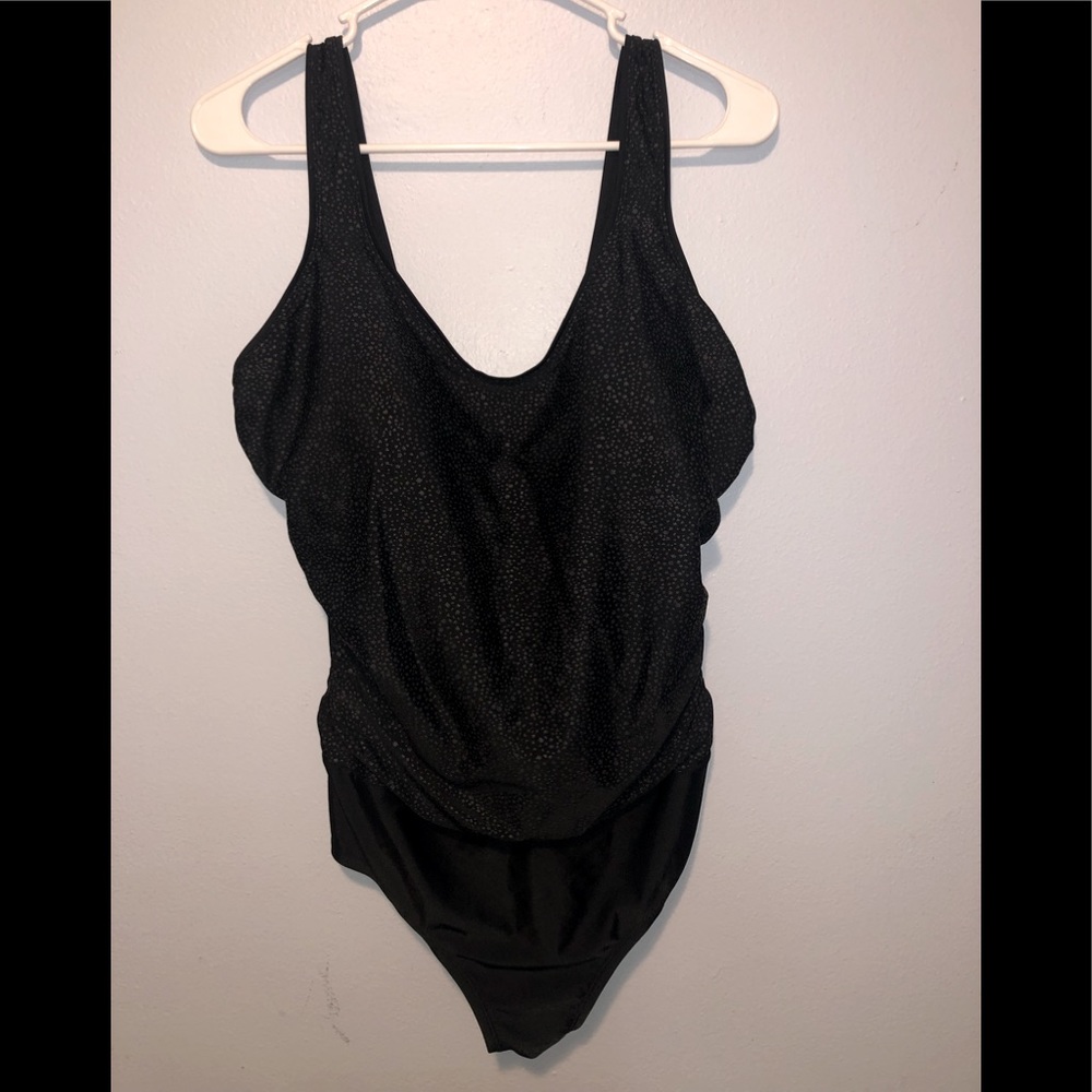 Silhouette solution One piece Swimsuit woman’s size 14d 14 black sparkle